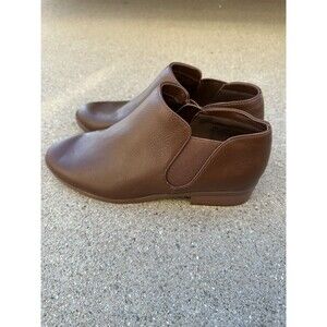 Kenzie Brown Sammy Bootie Sz 6 - Low Block Heel Comfort Ankle Boot